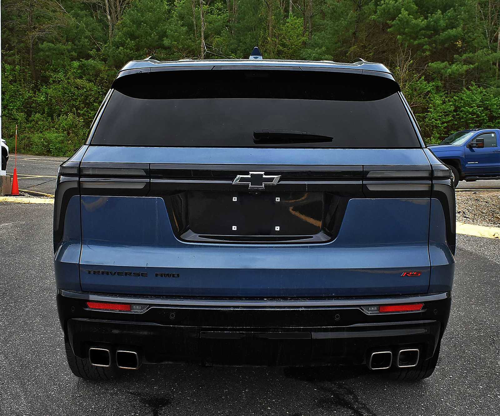 Used 2024 Chevrolet Traverse RS AWD/4WD image 7