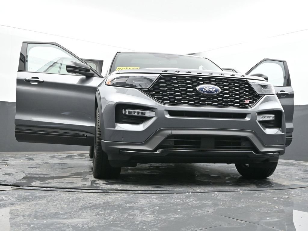 Used 2024 Ford Explorer ST w/ Equipment Group 401A image 89