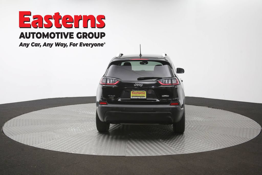 Used 2021 Jeep Cherokee Latitude Plus AWD/4WD image 39
