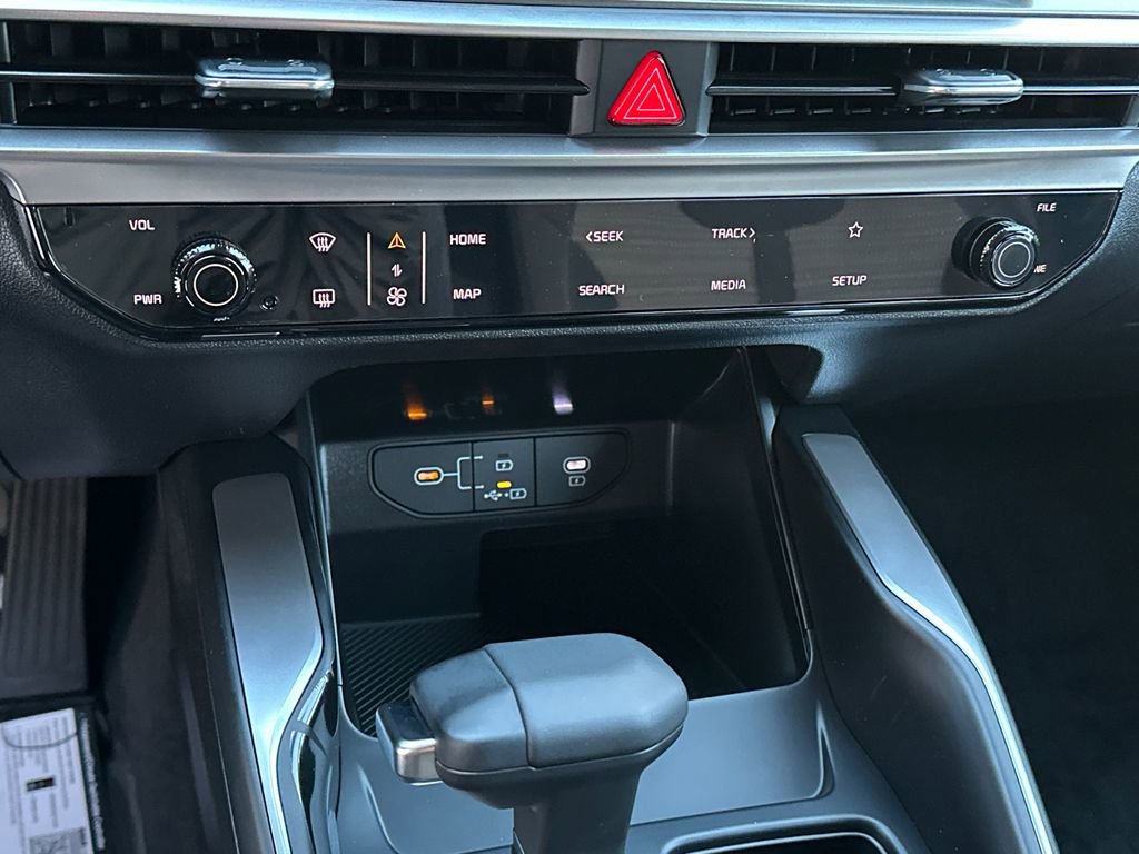 New 2026 Kia Sorento LX image 27