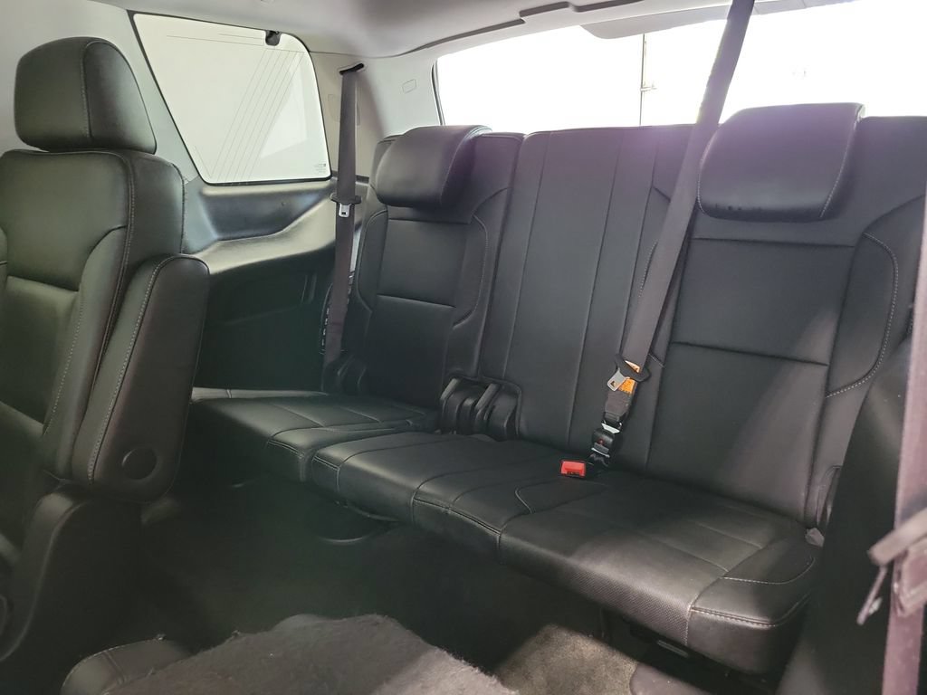 Used 2018 Chevrolet Tahoe Premier AWD/4WD image 25