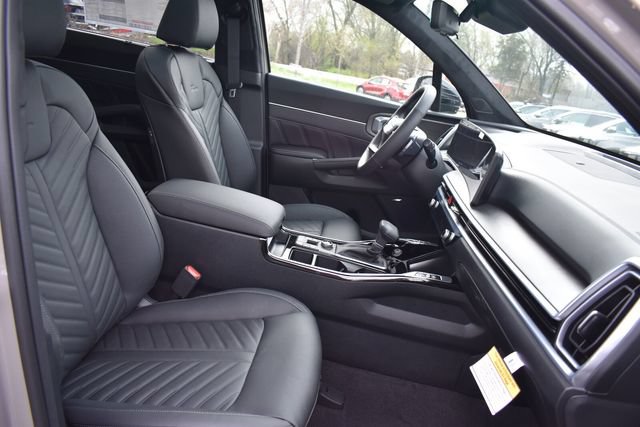 New 2026 Kia Sorento SX Prestige AWD/4WD image 16