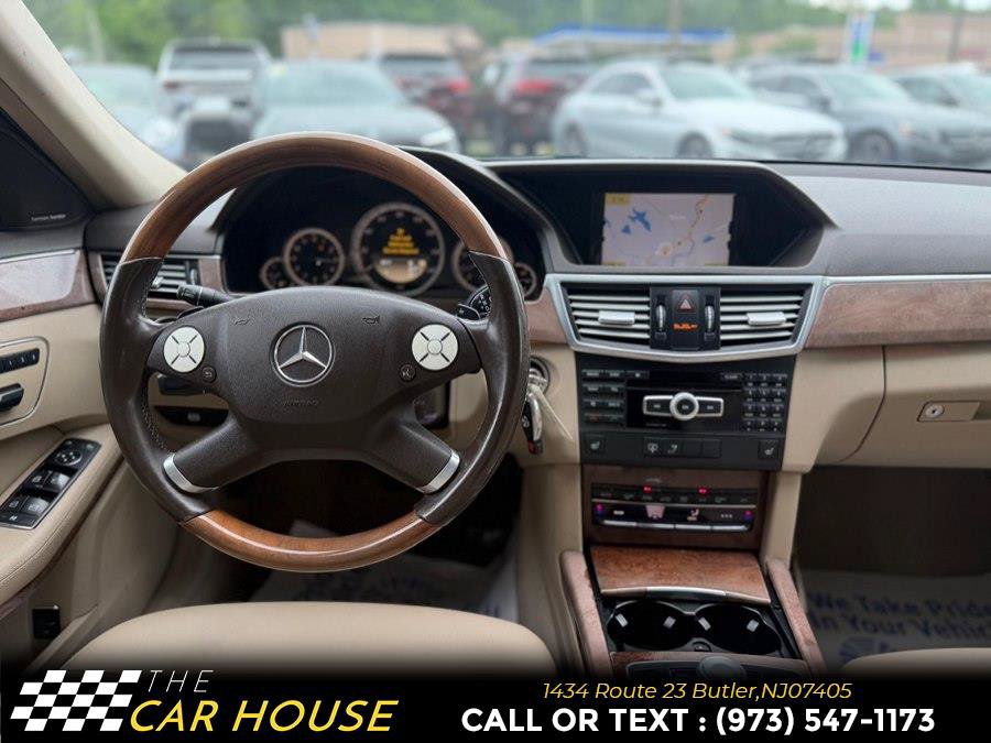 Used 2012 Mercedes-Benz E 350 4MATIC Sedan image 21