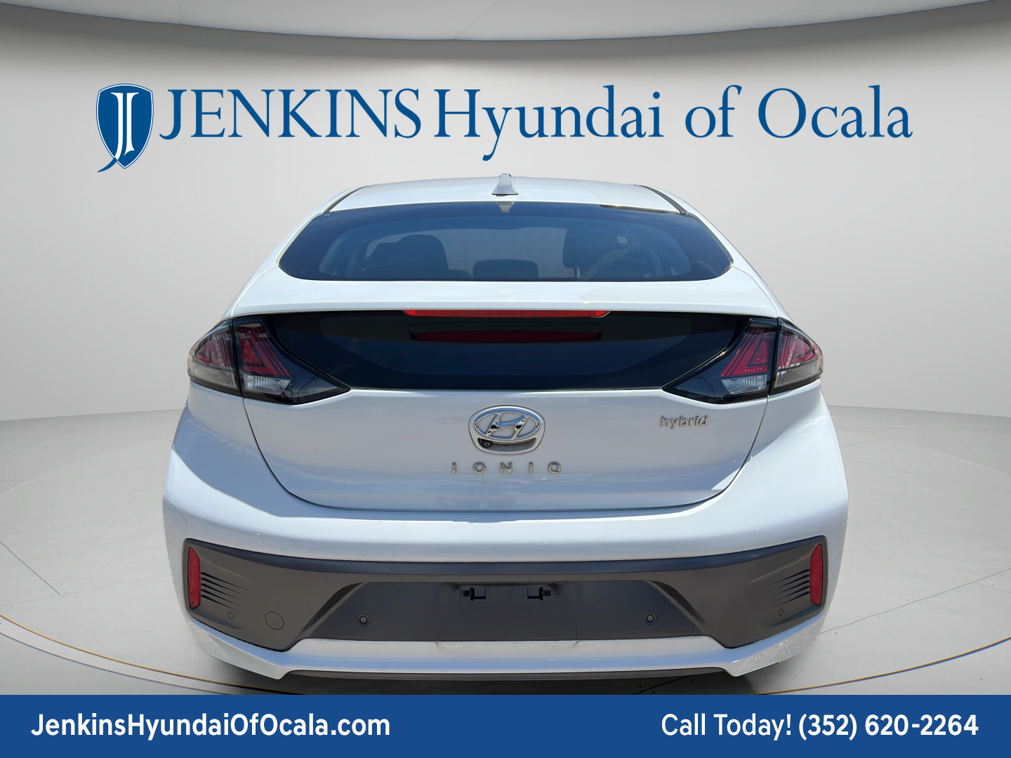 Certified 2021 Hyundai Ioniq Limited FWD image 4