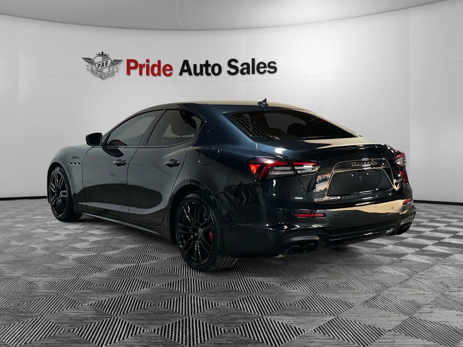 Used 2022 Maserati Ghibli Modena Q4 image 5