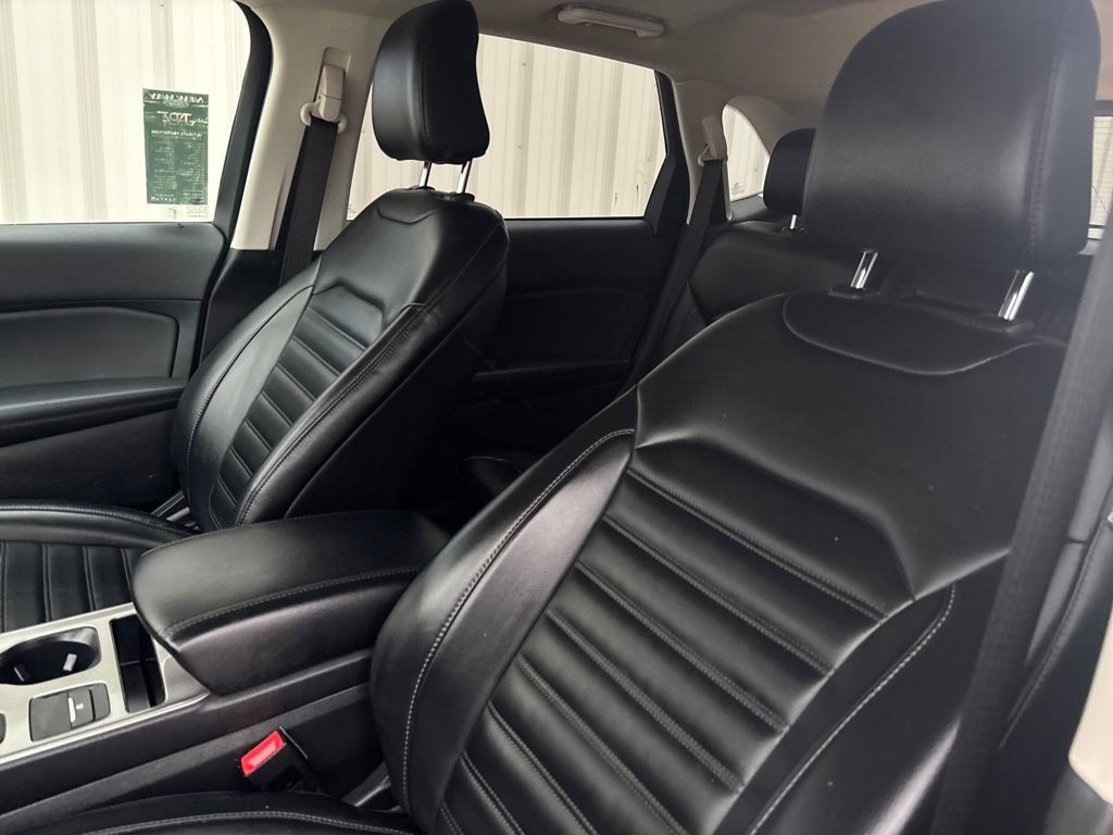 Used 2024 Ford Edge SEL w/ Convenience Package image 22