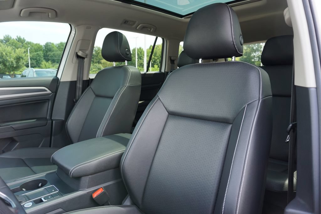 Used 2021 Volkswagen Atlas SE w/ Panoramic Sunroof Package FWD image 13