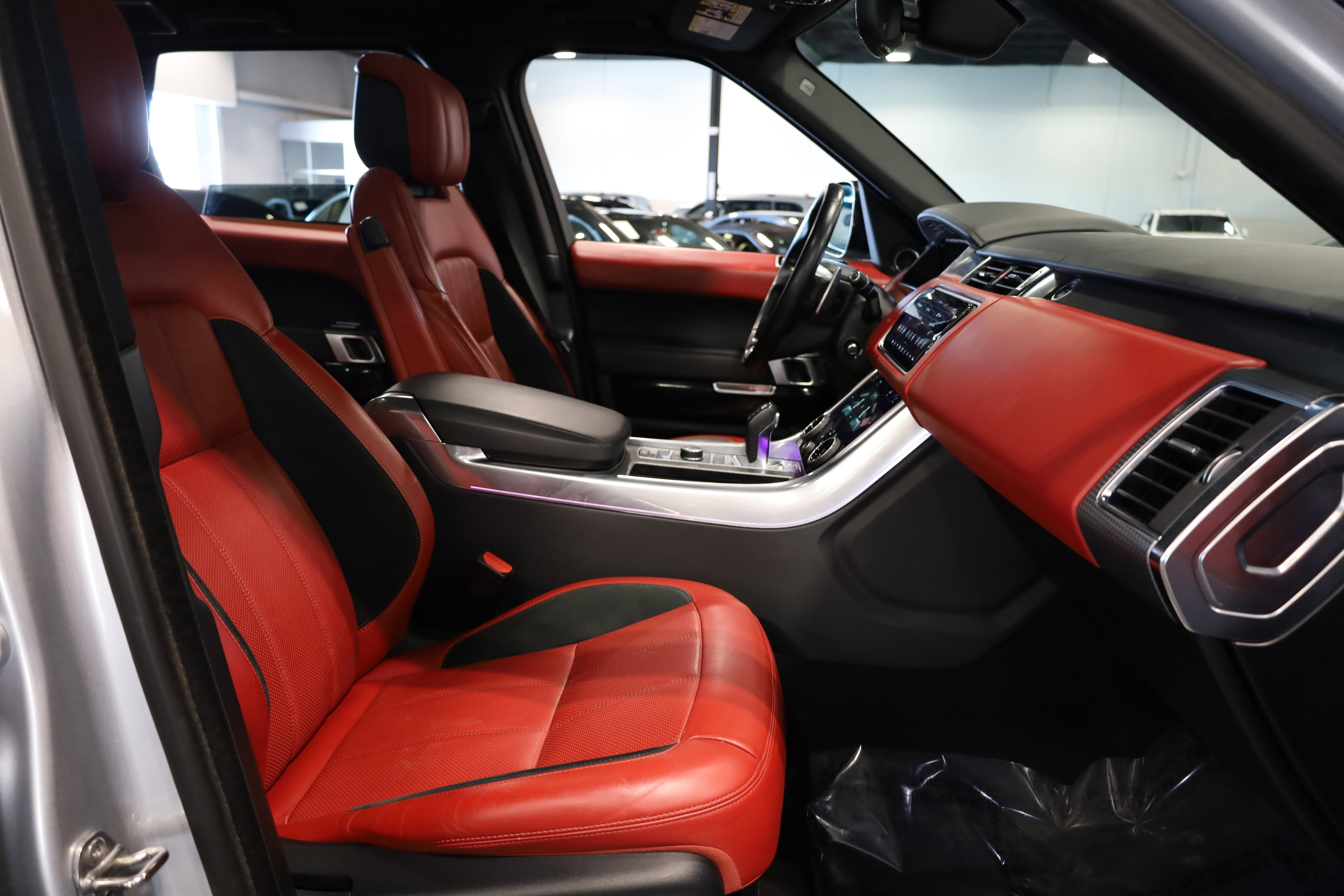 Used 2020 Land Rover Range Rover Sport HSE Dynamic image 42