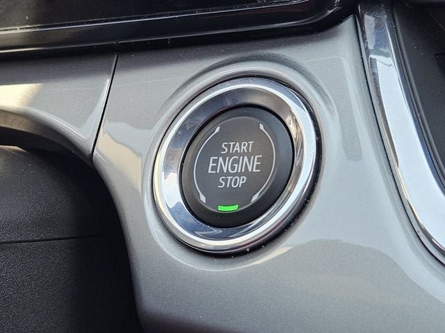 Used 2026 Chevrolet Trax LT FWD image 26