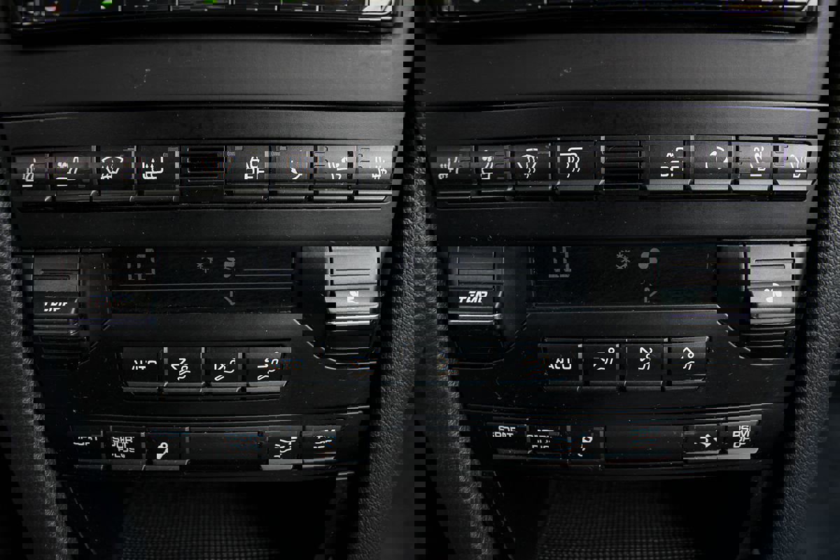 Used 2009 Porsche 911 Carrera S w/ PWR Seat Pkg RWD image 28