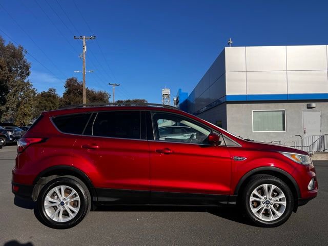 Used 2018 Ford Escape SEL image 4