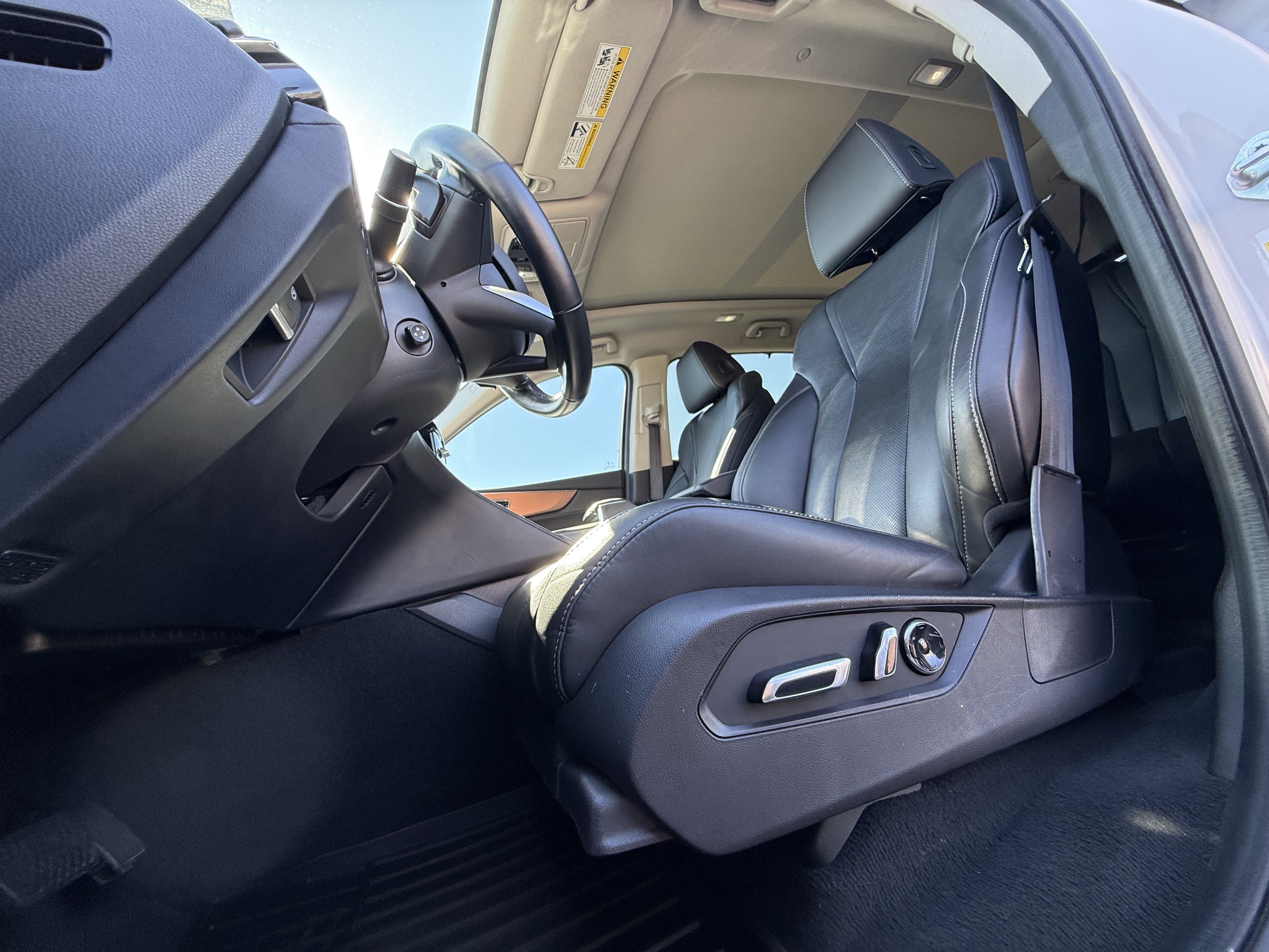 Used 2022 Acura MDX SH-AWD w/ Technology Package image 22