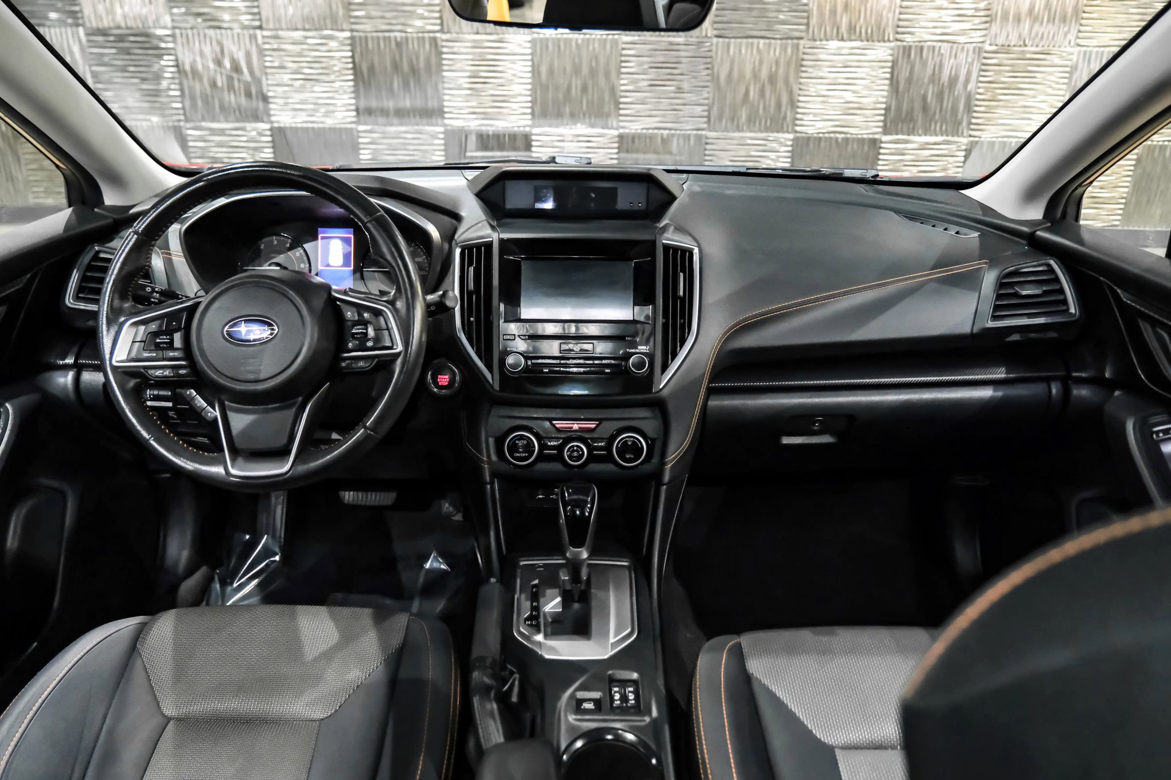 Used 2021 Subaru Crosstrek 2.0i Premium w/ Moonroof Package AWD/4WD image 12