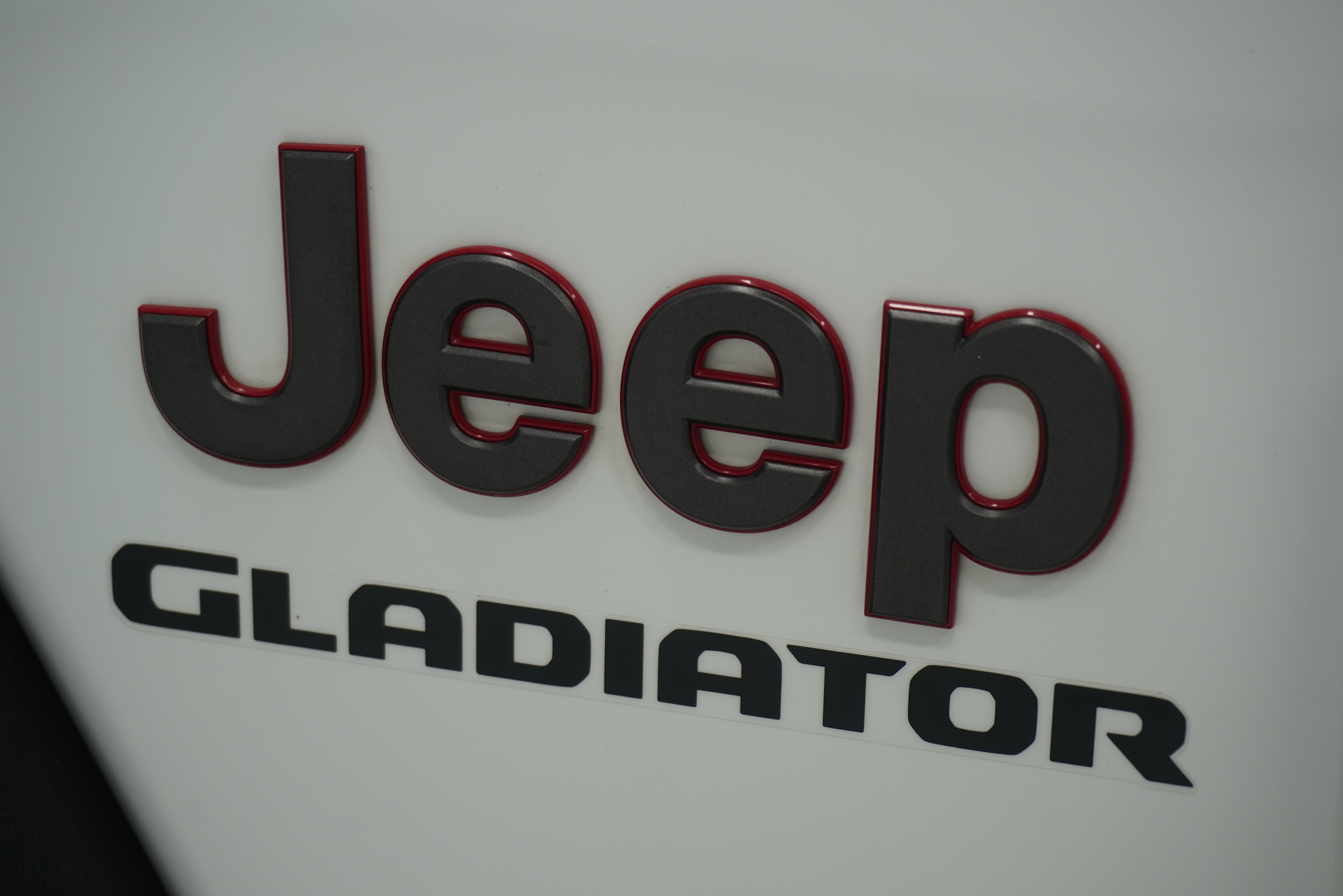 Used 2022 Jeep Gladiator Rubicon w/ LED Lighting Group AWD/4WD image 34