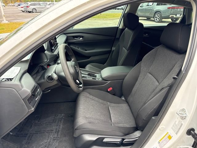 New 2025 Honda Accord LX image 11