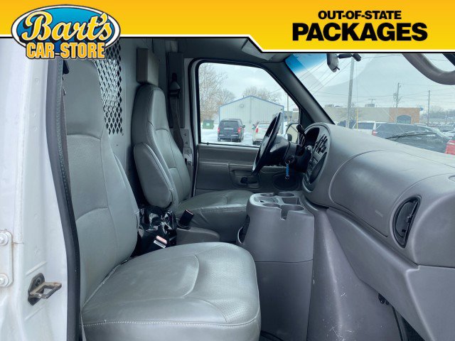Used 2001 Ford E-250 and Econoline 250 RWD image 10