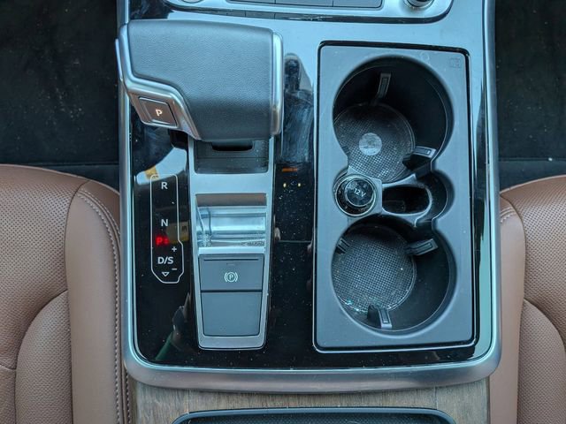 Used 2025 Audi Q8 Premium Plus image 19