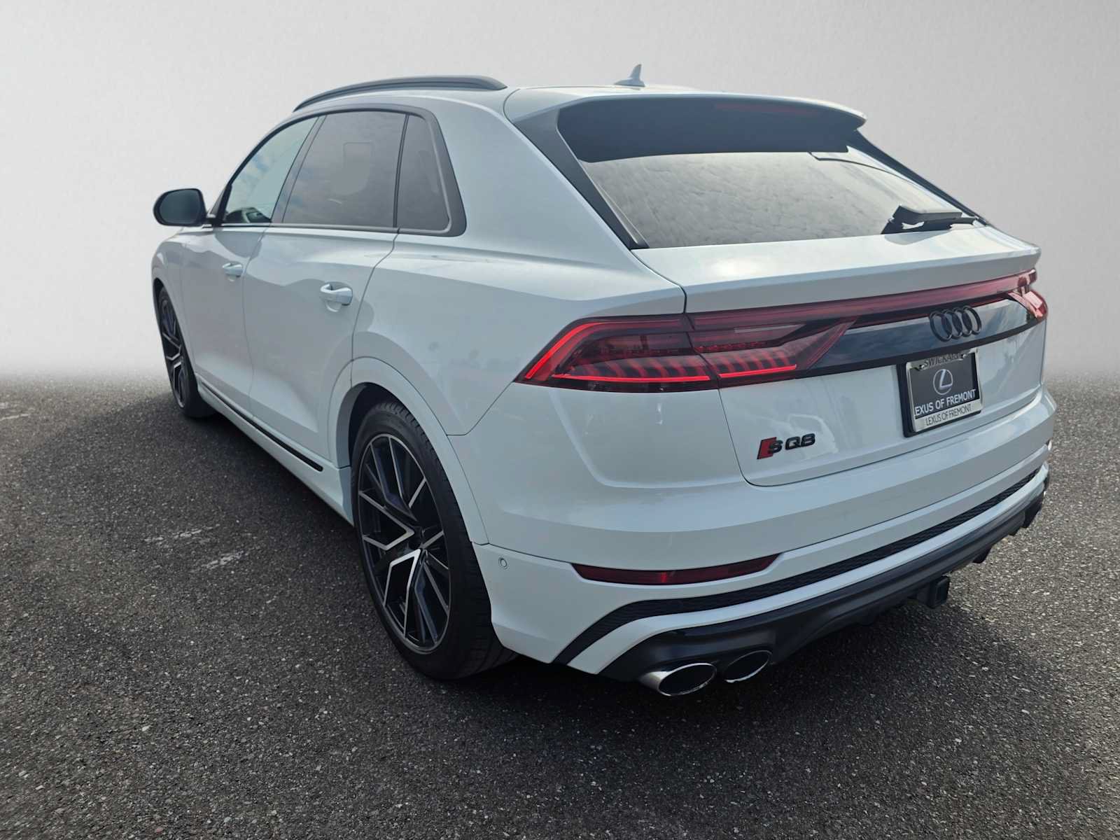 Used 2023 Audi SQ8 Prestige AWD/4WD image 5