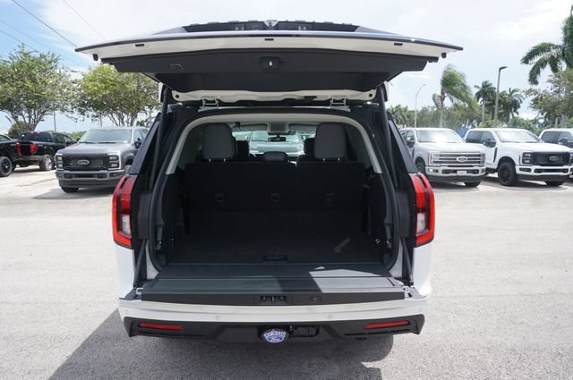 New 2027 Ford Expedition Active RWD image 22