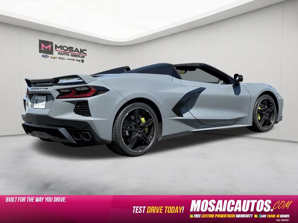 Used 2024 Chevrolet Corvette Stingray Premium Conv w/ Z51 Performance Package RWD image 7