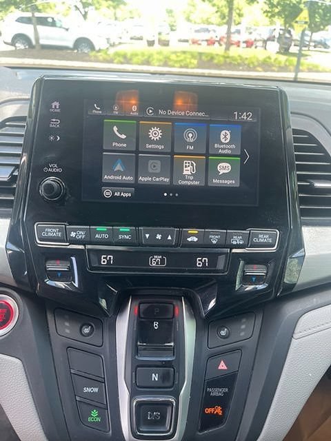 Used 2018 Honda Odyssey EX-L image 9