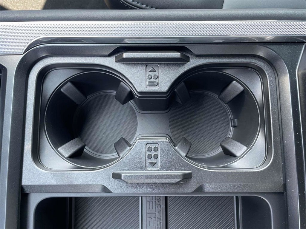 New 2026 Ford F250 Platinum image 17