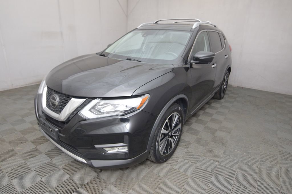 Used 2018 Nissan Rogue SL w/ Premium Package