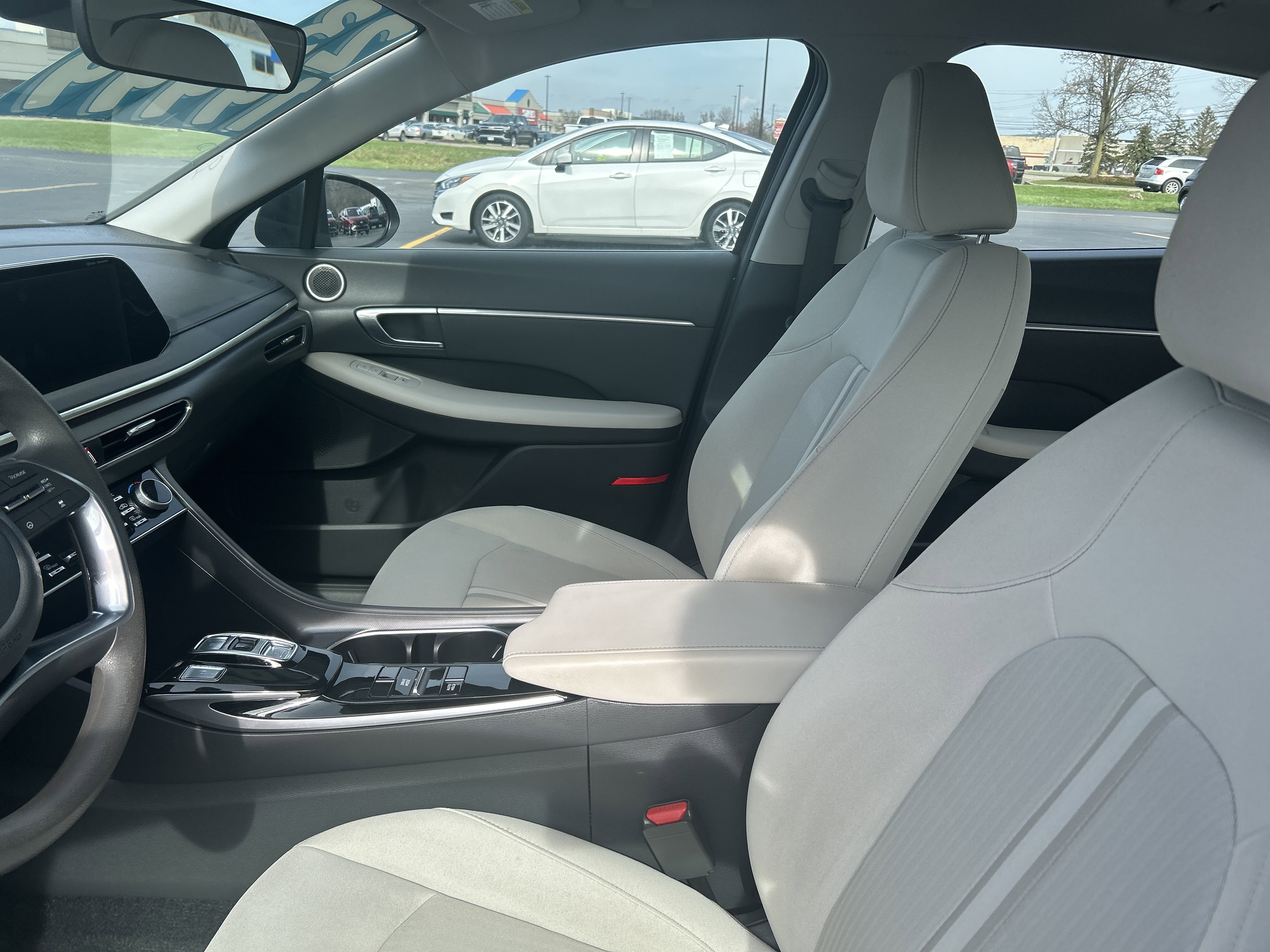 Used 2023 Hyundai Sonata SEL image 11