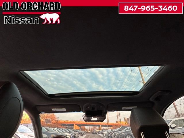 Used 2019 Genesis G70 2.0T Advanced w/ Sport Package image 16