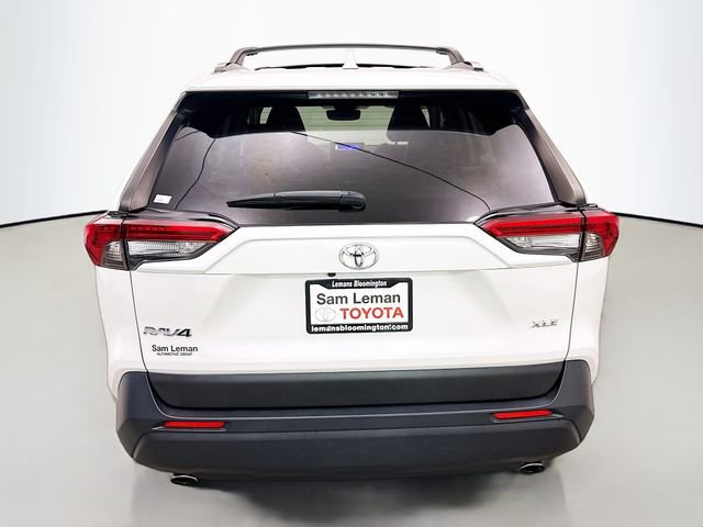 Used 2023 Toyota RAV4 XLE Premium image 6