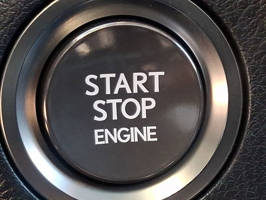 Used 2020 Lexus RX 350L Premium w/ Premium Package image 27