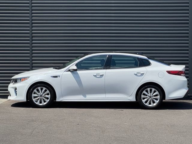 Used 2018 Kia Optima S w/ Panoramic Sunroof Package FWD image 2