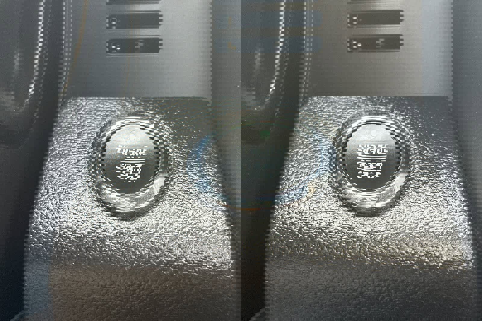 Certified 2021 Ford F250 Platinum image 21