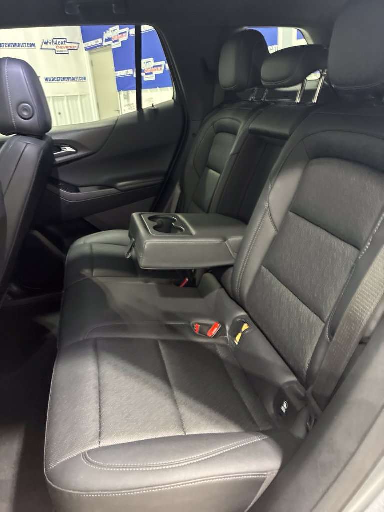 Used 2025 Chevrolet Equinox LT w/ Convenience Package II AWD/4WD image 34