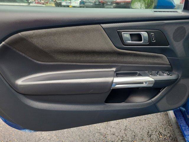 Used 2024 Ford Mustang Convertible RWD image 10