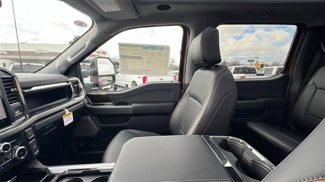 New 2025 Ford F250 Lariat w/ Lariat Ultimate Package image 28