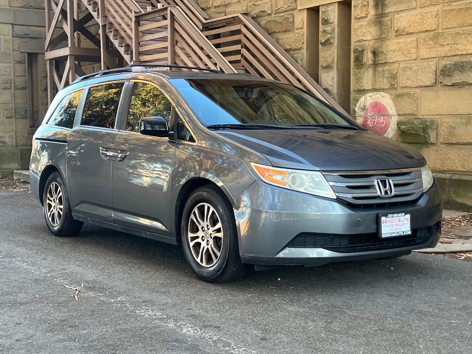Used 2012 Honda Odyssey EX-L image 2