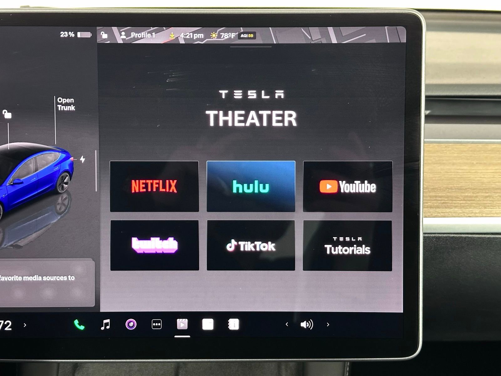 Used 2023 Tesla Model 3 Standard Range RWD image 36