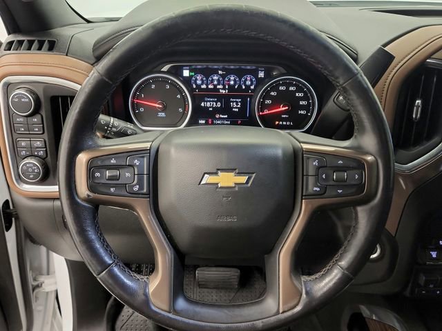 Used 2022 Chevrolet Silverado 2500 High Country w/ Technology Package image 39