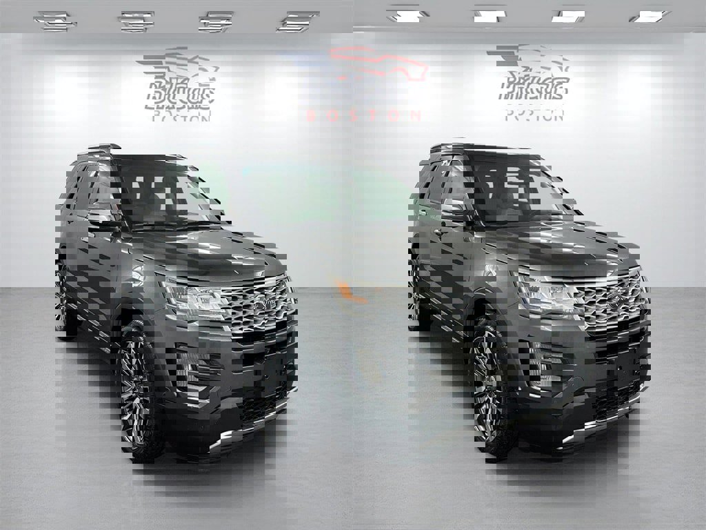 Used 2016 Ford Explorer Platinum image 3