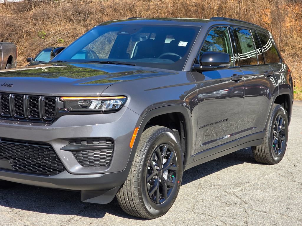 New 2025 Jeep Grand Cherokee Altitude image 42