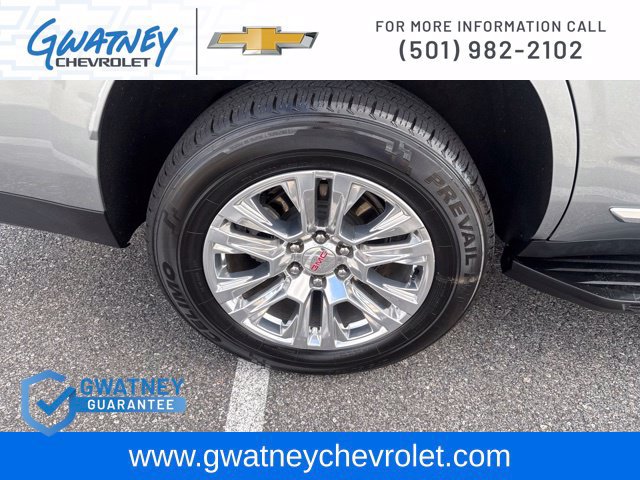 Used 2025 GMC Yukon Denali AWD/4WD image 11
