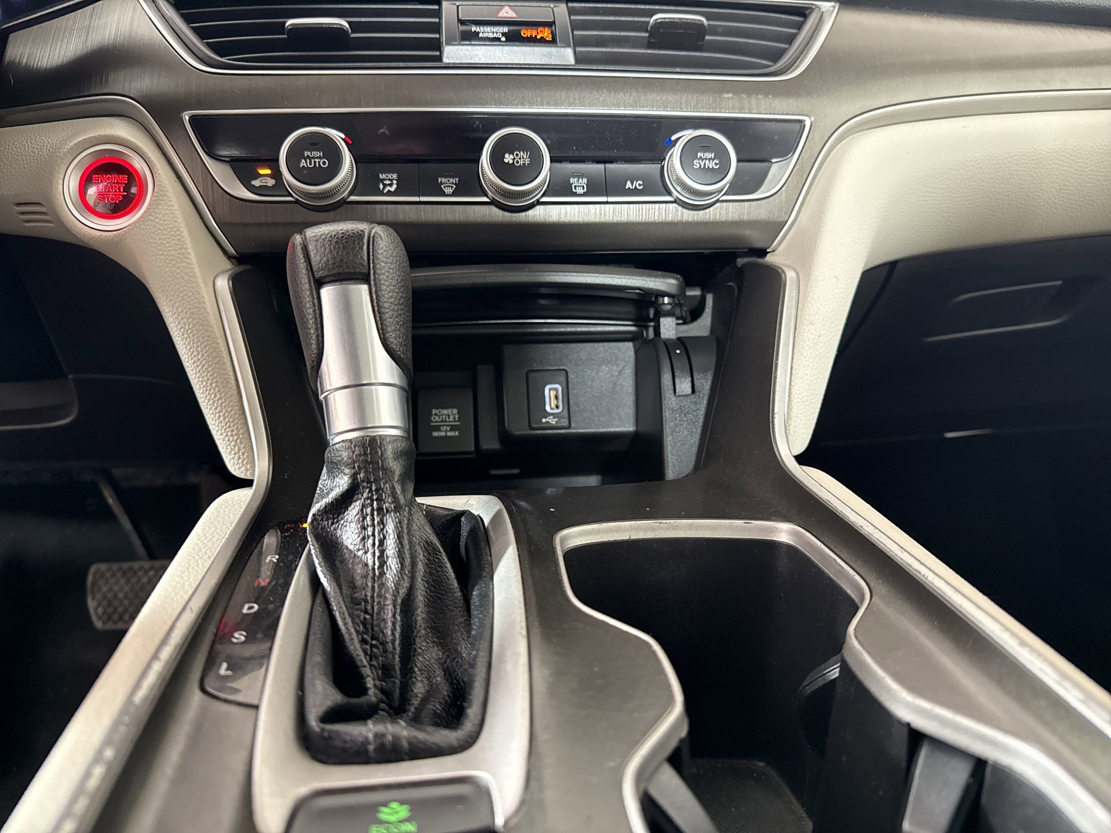 Used 2018 Honda Accord LX image 15