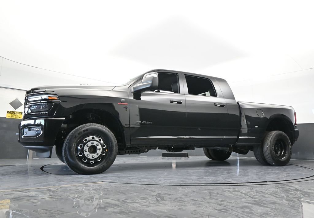 New 2026 RAM 3500 Laramie image 58