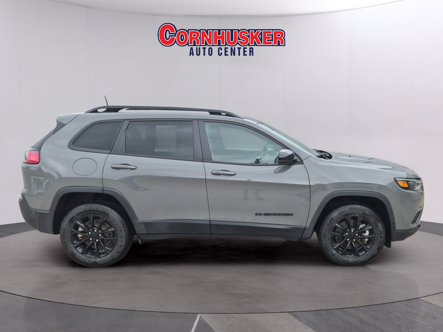 Certified 2023 Jeep Cherokee Altitude Lux AWD/4WD image 8