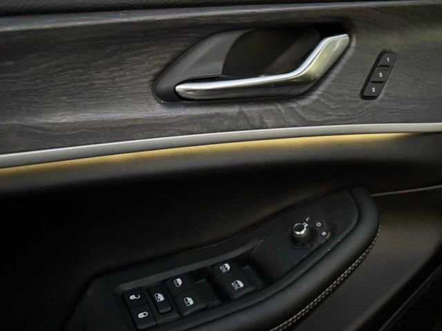 Certified 2025 Jeep Grand Cherokee Limited w/ Luxury Tech Group II image 21