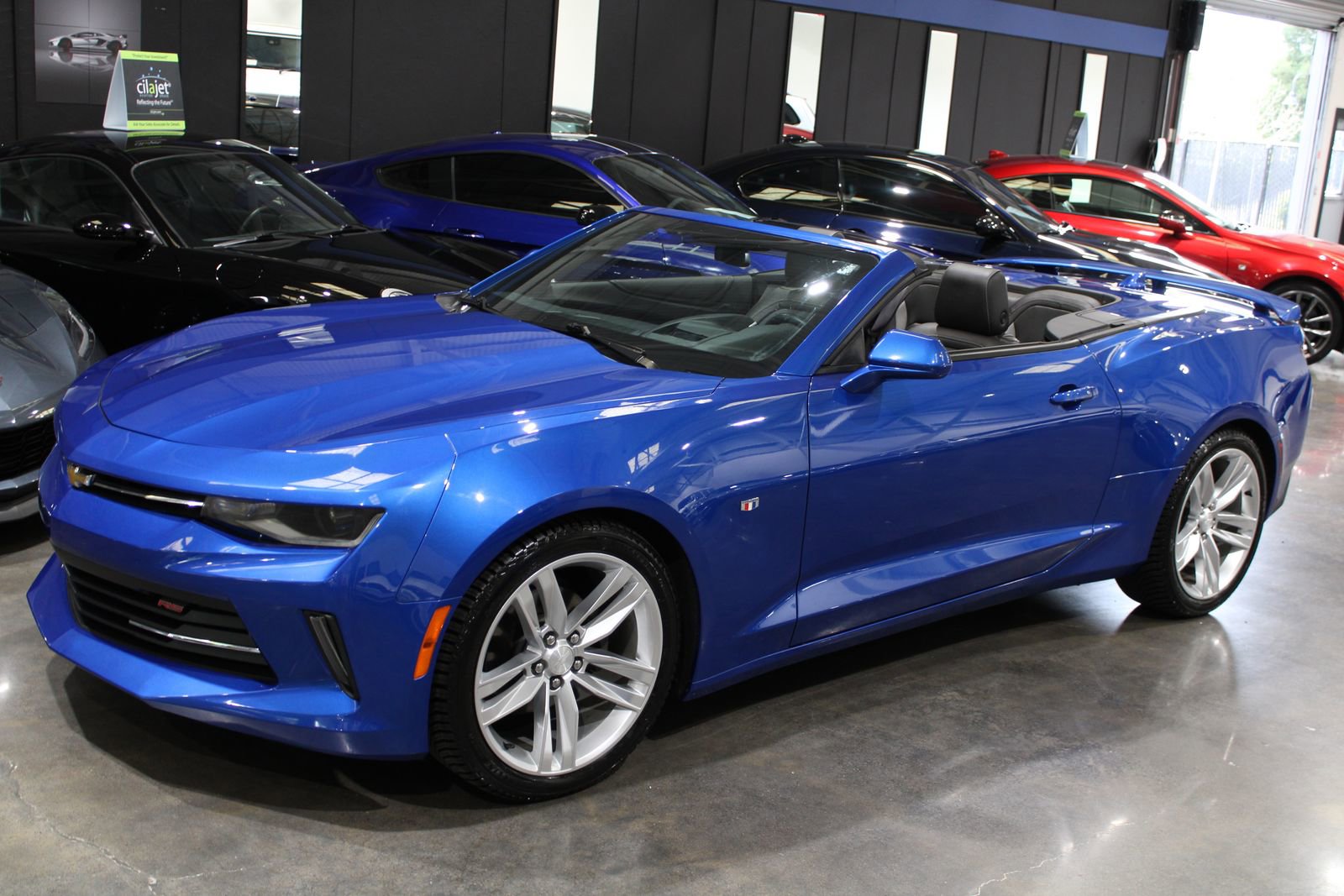 Used 2017 Chevrolet Camaro LT image 40