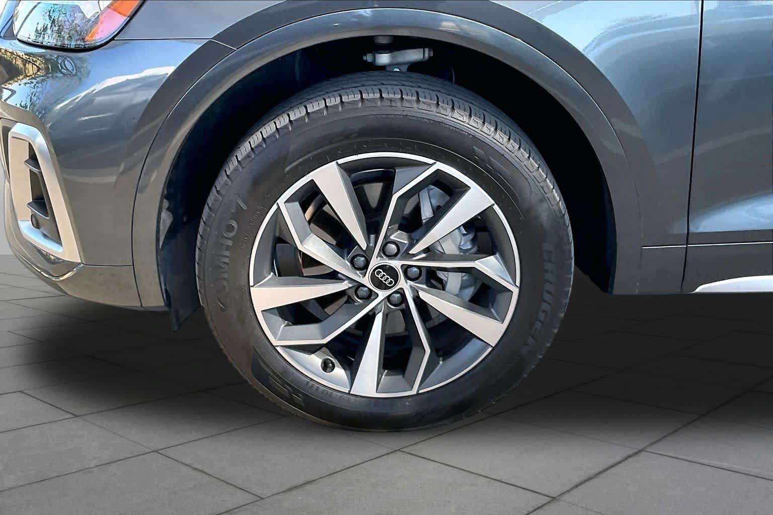 Used 2024 Audi Q5 2.0T Premium AWD/4WD image 11