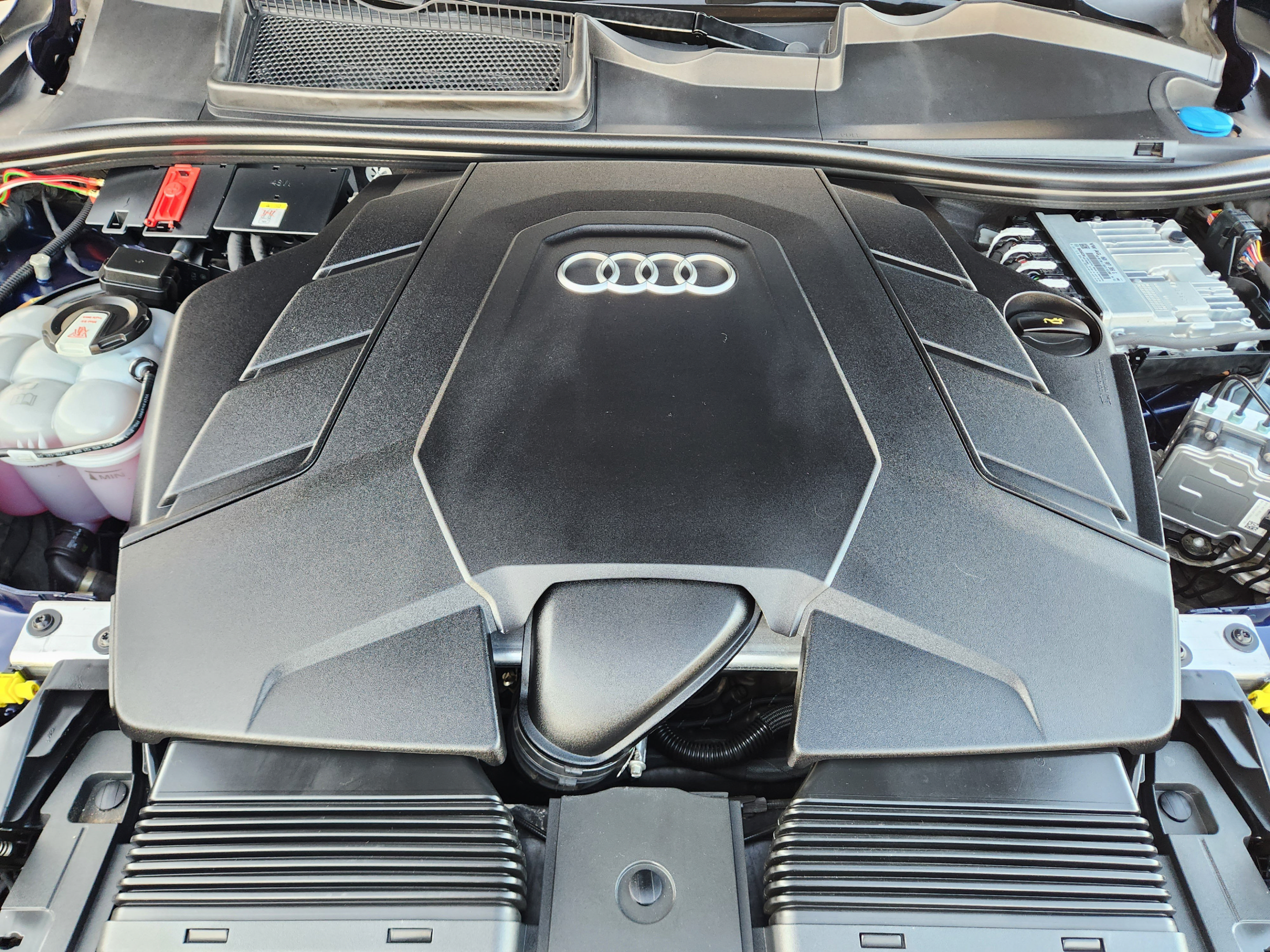 Used 2022 Audi Q7 3.0T Premium Plus AWD/4WD image 28