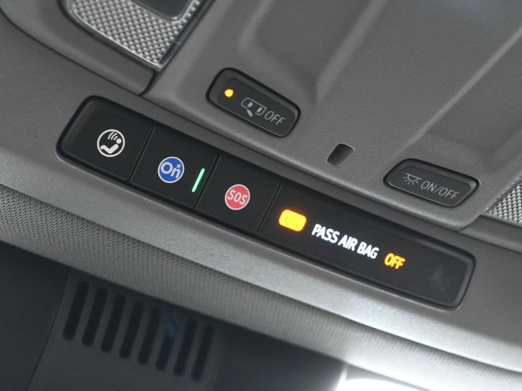 Used 2023 GMC Sierra 1500 Elevation w/ LPO, Elevation Black Package image 19